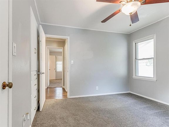 5th image of 1310 Carlisle Ct