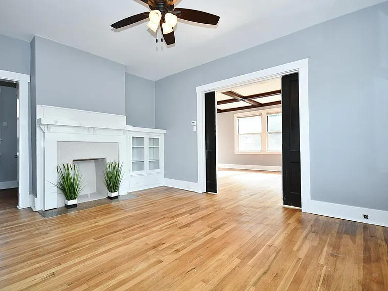 2750 Voelkel Ave — Photo 5