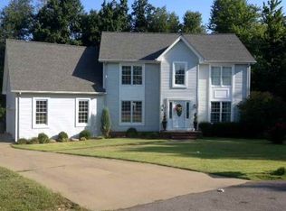 285 Valiant Dr, Paducah, KY 42001