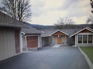 579 Cedar Acres Rd, Bellingham, WA 98229