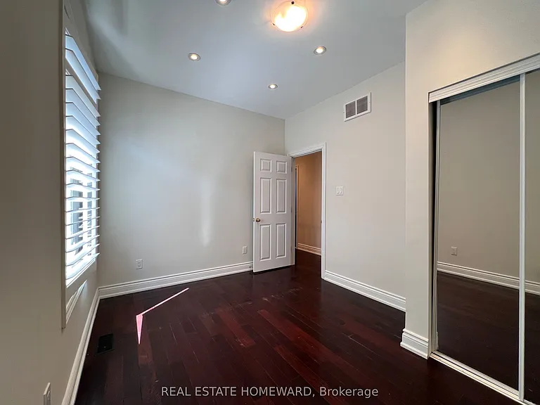 171 Westlake Ave — Photo 27