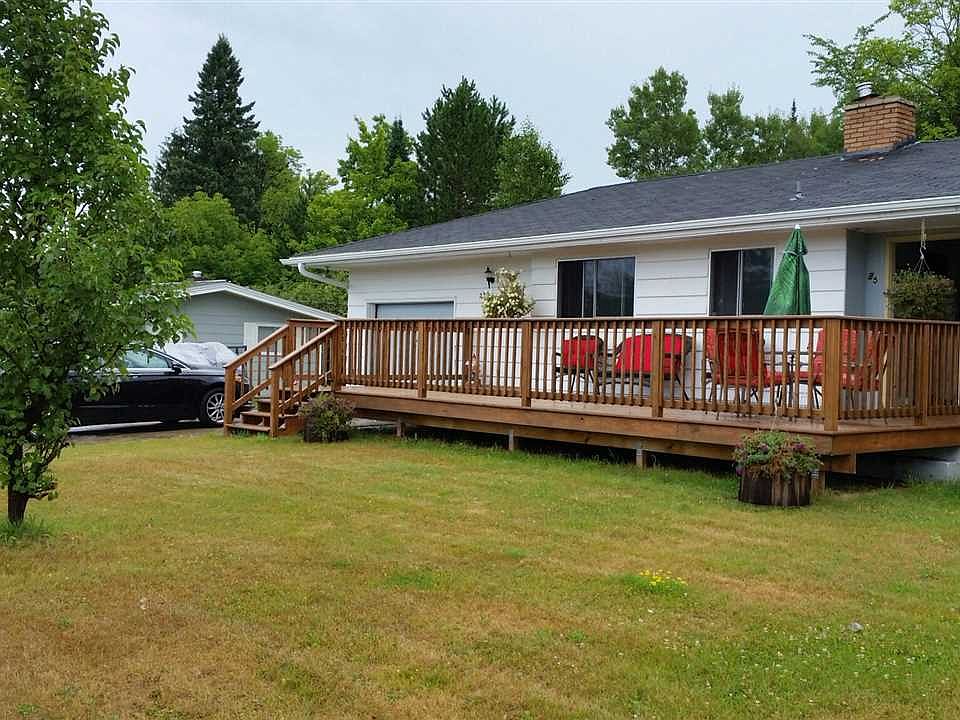 1st image of 25 Hemlock St