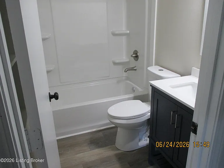 5404 Windy Willow Dr — Photo 12