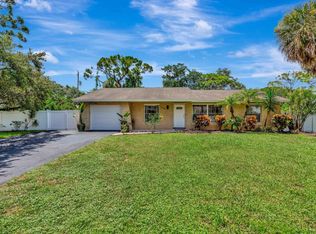 2420 Snug Harbor Dr, Palm Beach Gardens, FL 33410