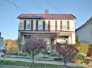 240 Wayne St, Claysville, PA 15323