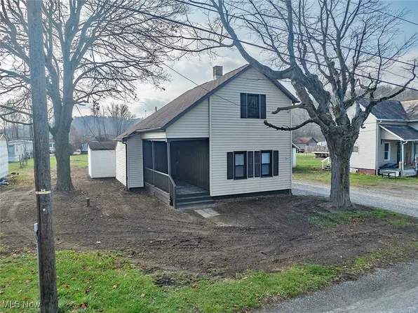 6470 Baertown Rd NW, Dover, OH 44622