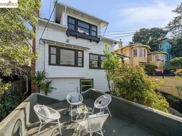 108 Monte Cresta Ave, Oakland, CA 94611