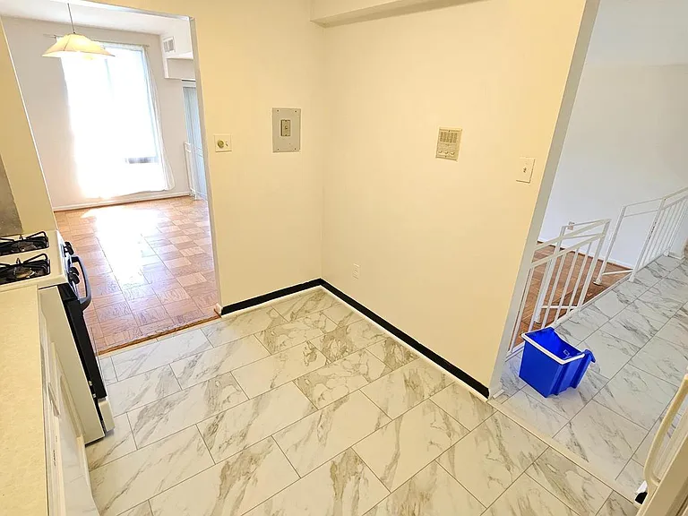 9900 Georgia Ave #310 — Photo 18