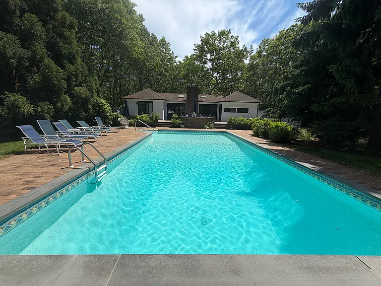 27 Wooded Oak Ln — Photo 16