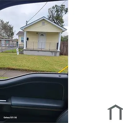 3 bed, 1300 sqft, $1,800 — Photo 1