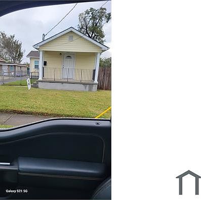 1st image of 1117 Garden Rd