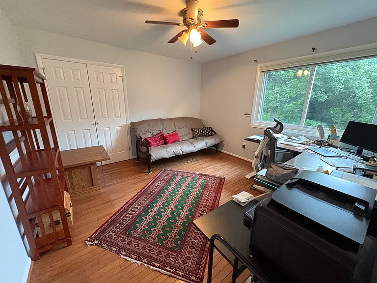 bedroom/ study/ home office