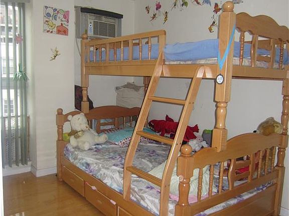 5th image of 177 Bay 49 St #2