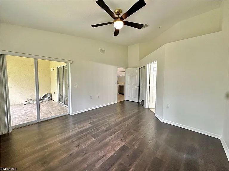 25735 Lake Amelia Way #203 — Photo 11