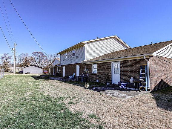 5th image of 105/107 Grogan Cir