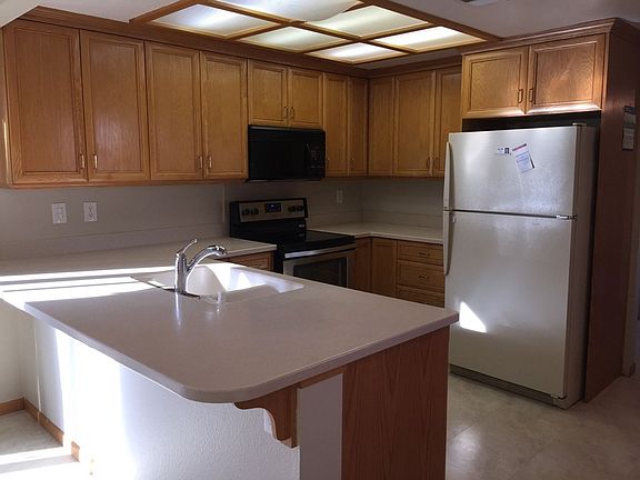 3rd image of 4432 Oxwood Dr