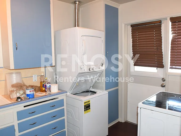 2145 E Osborn Rd — Photo 7