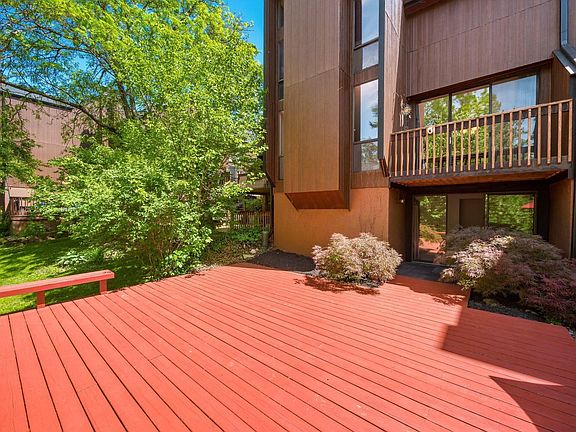5th image of 4894 Clearfork Ln #9