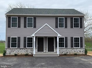 937 Mary St, Mount Joy, PA 17552