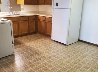 205 4th St N #104, Humboldt, IA 50548
