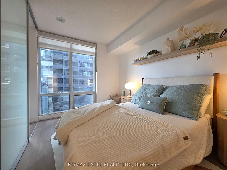 4K Spadina Ave #1129 — Photo 22