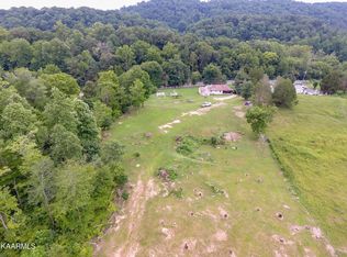 1701 Bull Run Rd, Luttrell, TN 37779