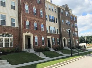 5460 Stream Bank Ln, Greenbelt, MD 20770