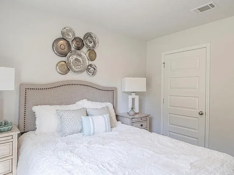 124 Dewberry Dr — Photo 8