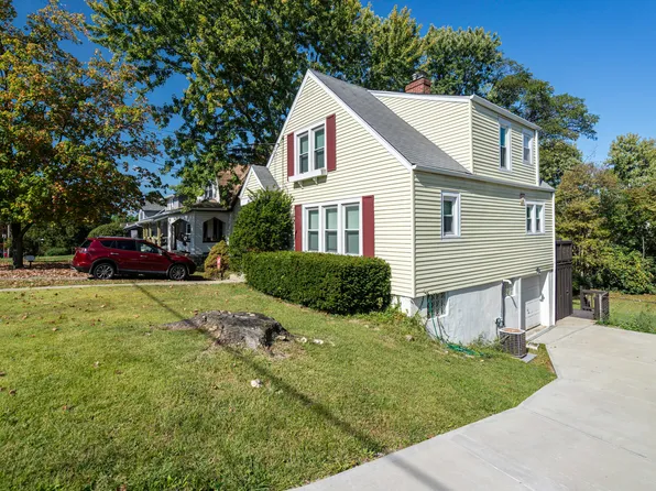 214 Forest Ave, Erlanger, KY 41018