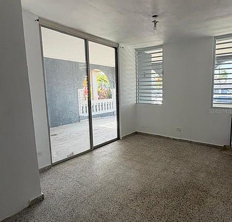 5th image of Villa Carolina 205-13 N 510