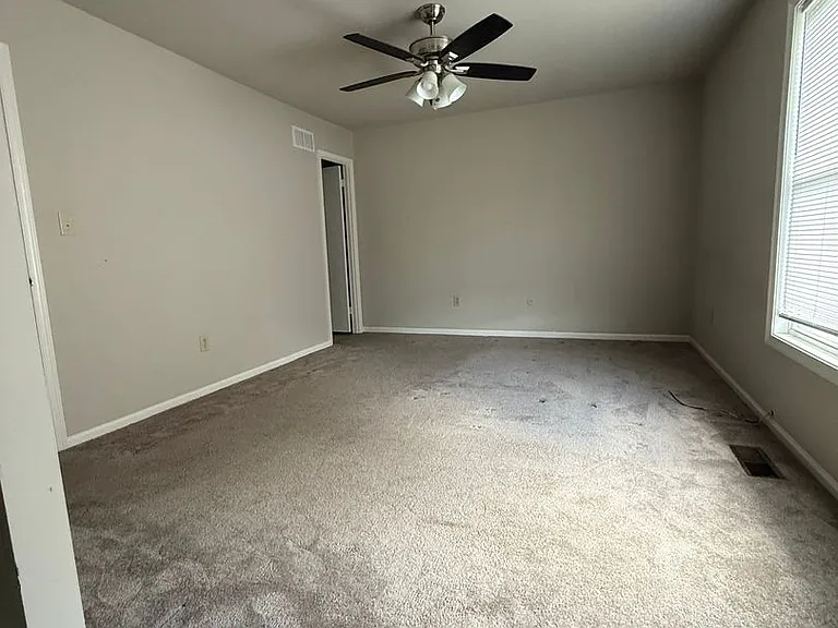 108 Pipers Pl — Photo 14
