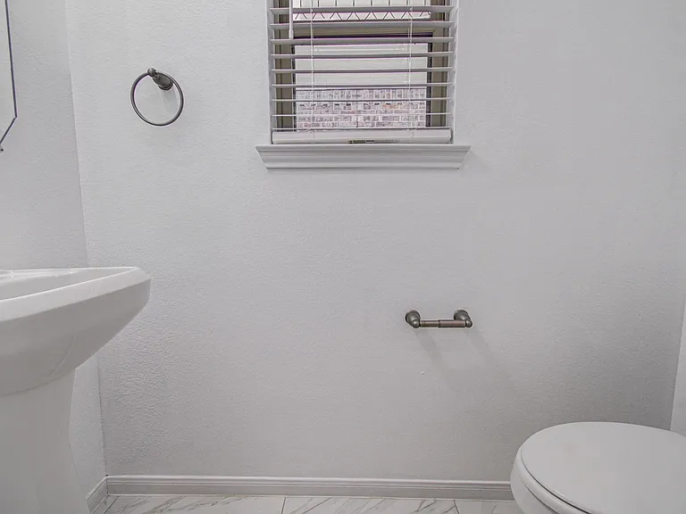3014 Roberta Sue Dr — Photo 8