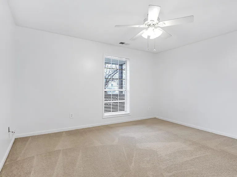 10140 Oakton Terrace Rd — Photo 18