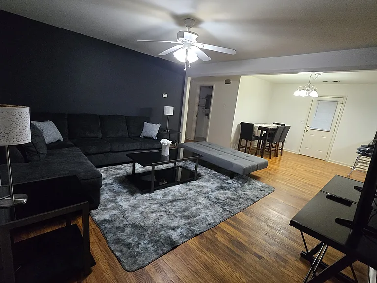 1400 Hidden Circle Dr — Photo 5