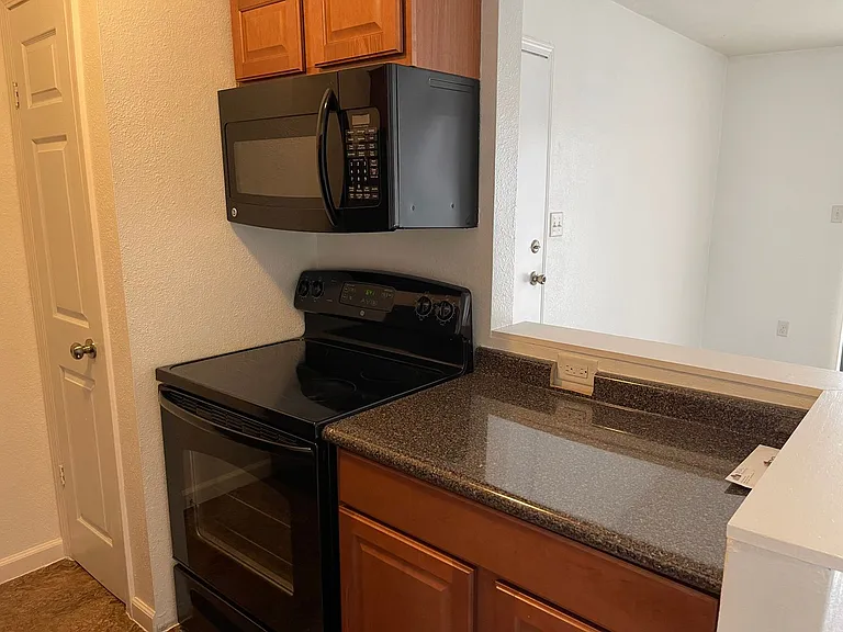 904 University Oaks Blvd #120 — Photo 22