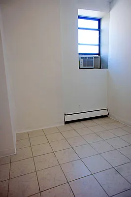 Rented by Compass | media 4