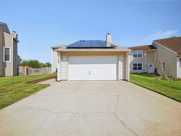 1284 Christian Ct, Virginia Beach, VA 23464