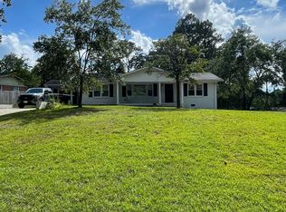 297 Channing Dr, Fayetteville, NC 28303