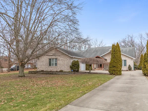 363 Redding Rd, Seymour, IN 47274