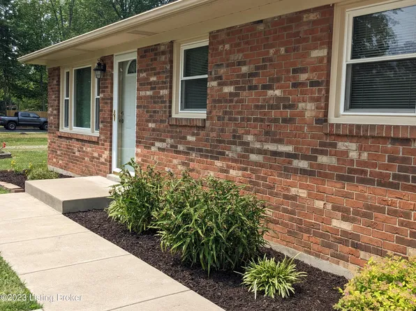 6628 Sylvania Rd, Louisville, KY 40258