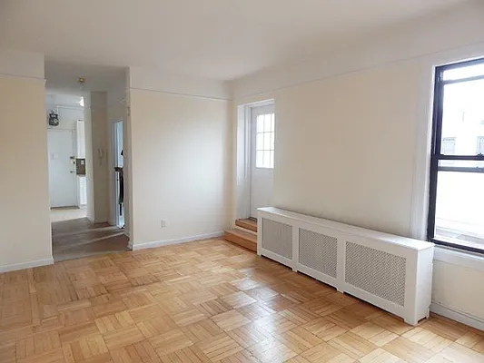 Rented by Rachel Realty | media 27