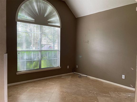 4th image of 5110 Orange Blossom Ct