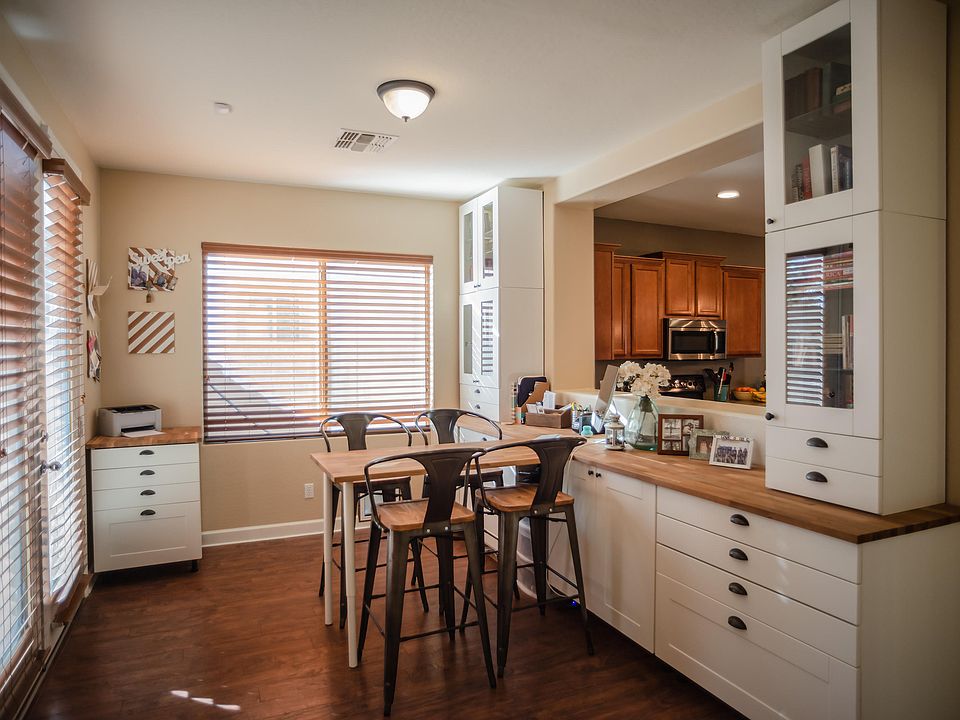 1st image of 4074 S Huachuca Way