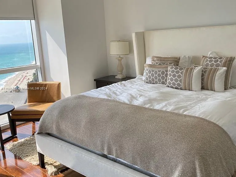 18101 Collins Ave #1907 — Photo 4