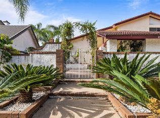 3214 S Rene Dr, Santa Ana, CA 92704