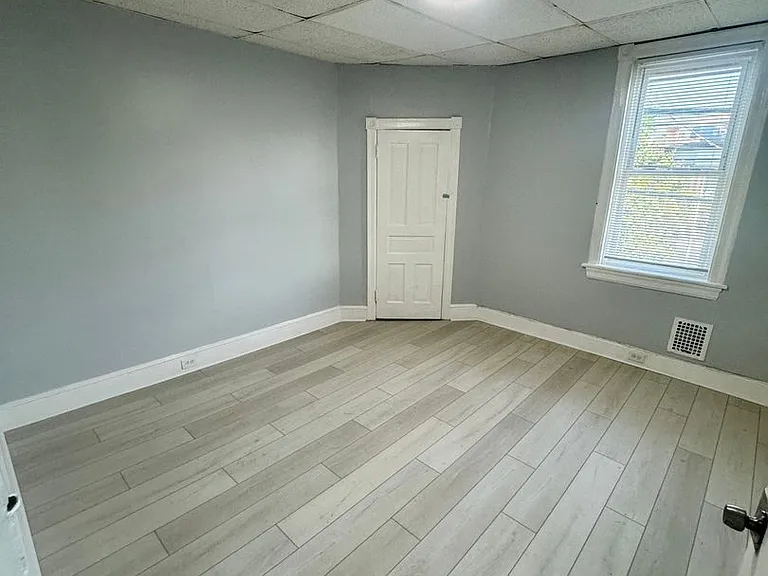 200 Parker Ave #B — Photo 6