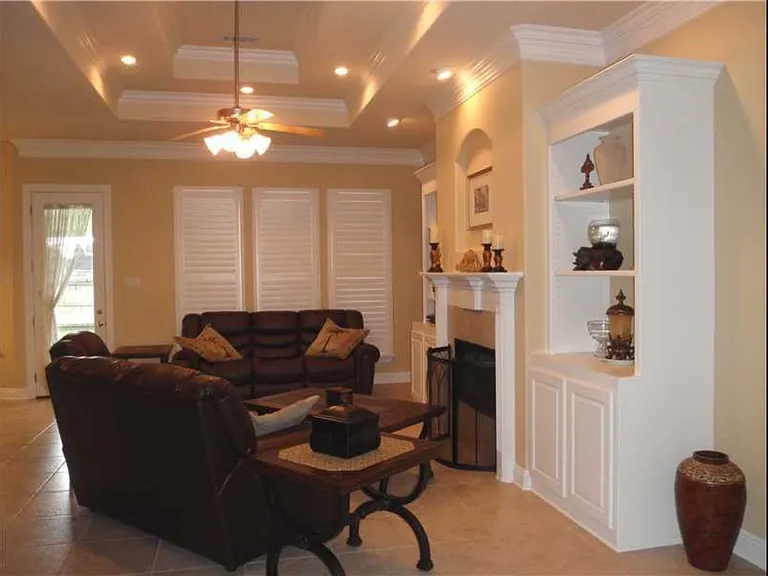 616 E Oak Point Ct — Photo 8