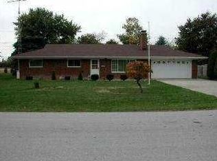 1612 N Smith Dr, Genoa, OH