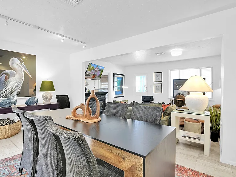 3218 Palm Dr — Photo 7