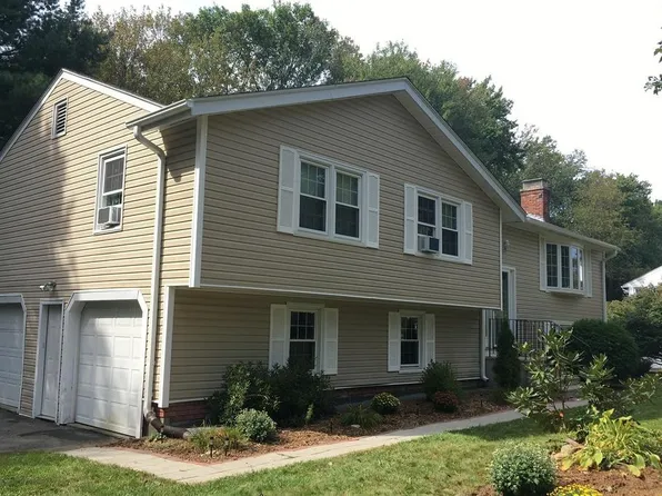 30 Overlook Dr, Westborough, MA 01581